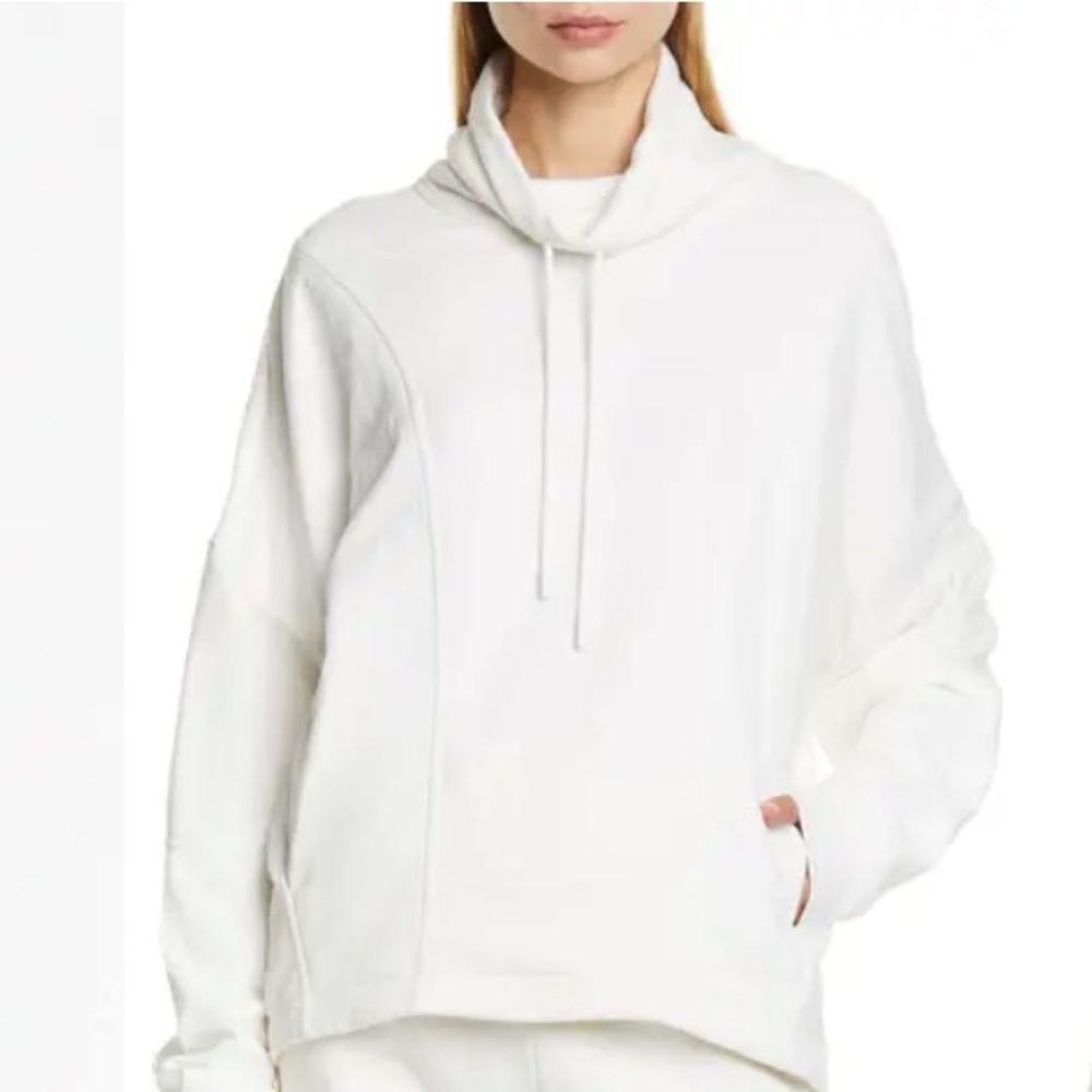 Vince Mixed Media Pullover in Off White Size Large
